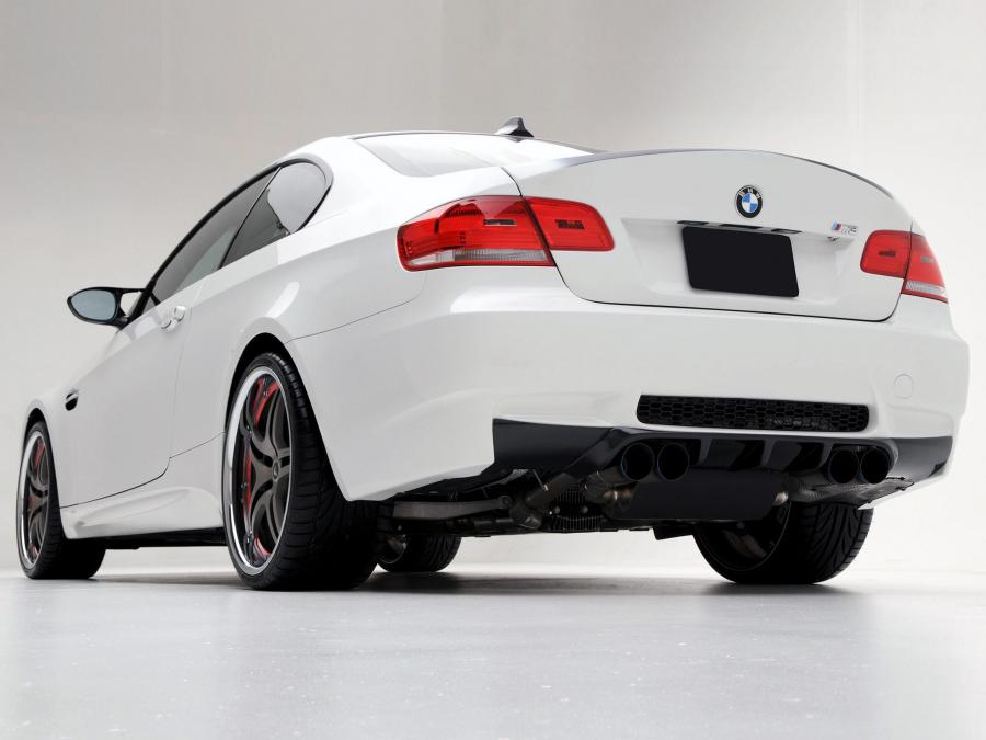  BMW M3 Coupe GTS3 by Vorsteiner 2009 года  (фото 4 из 7)